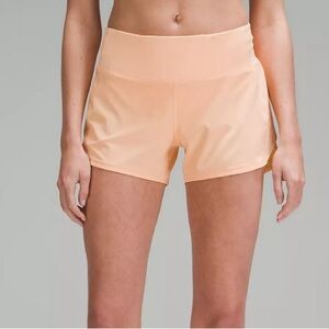Lululemon Speed Up mid rise 4” short